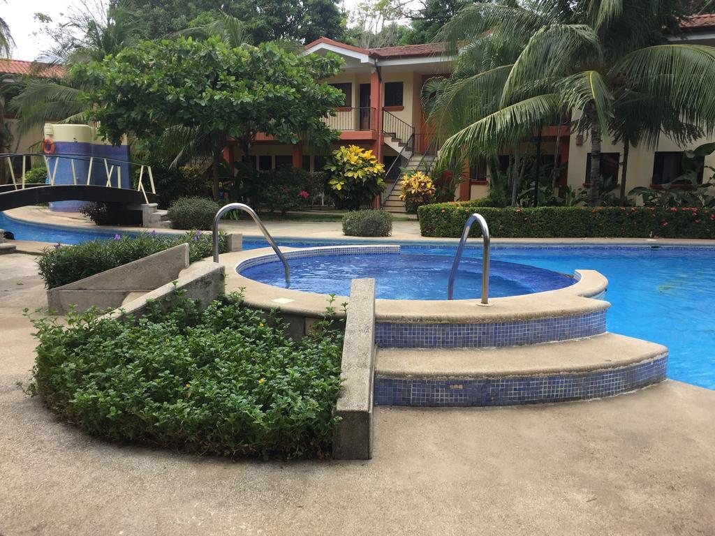 Cocomarindo Villa Luaran gambar